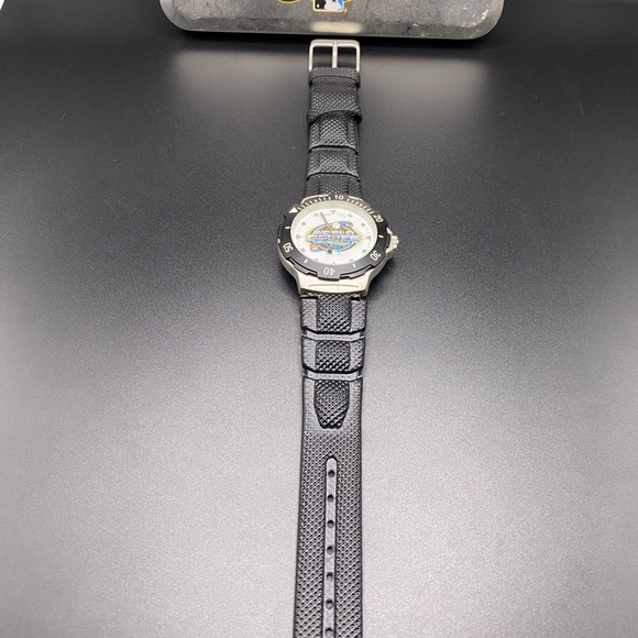 World Series 100TH Anniversary 2003 Game Time Watch - Picture 7 of 10